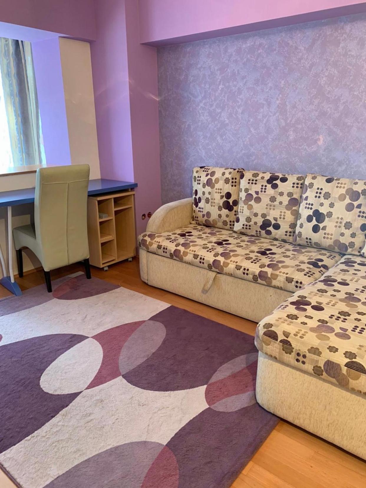 Central Apartment 4 Rooms Braşov Esterno foto