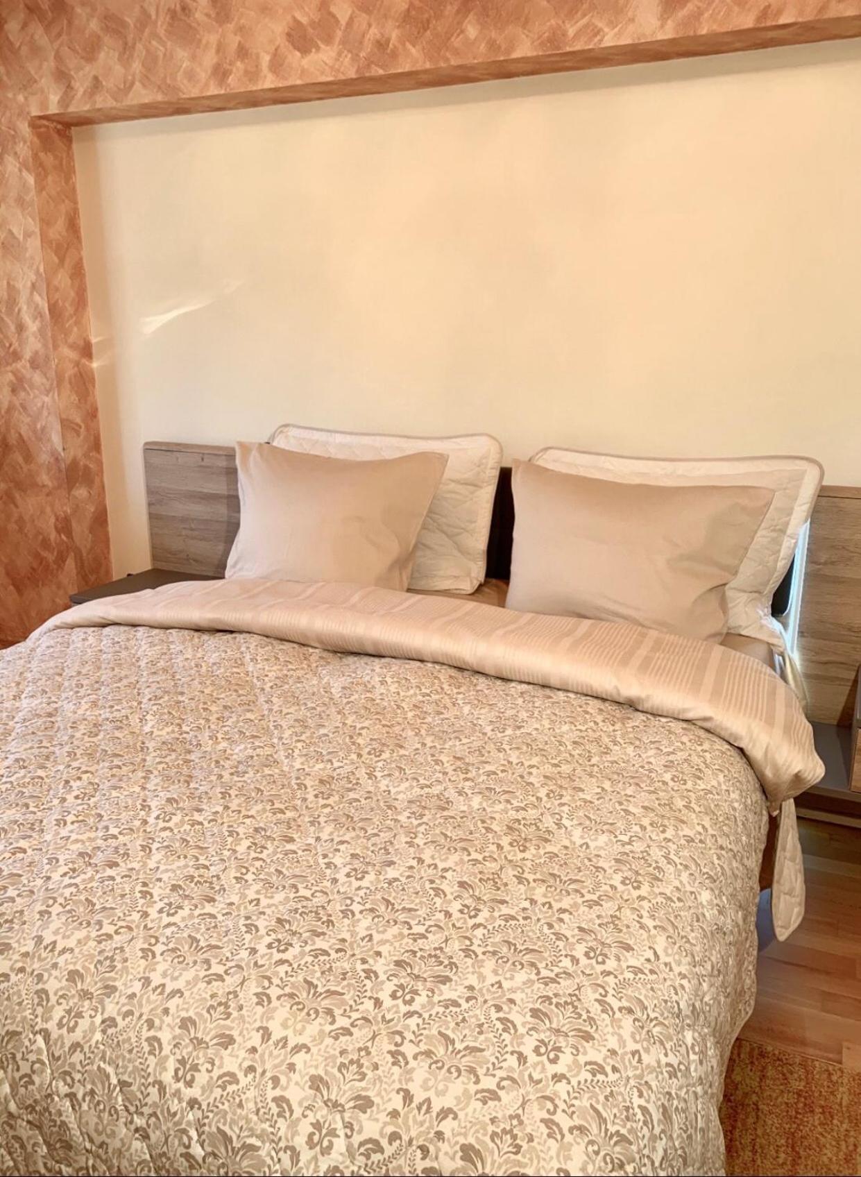 Central Apartment 4 Rooms Braşov Esterno foto